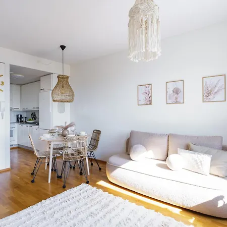 Arctic Bliss Penthouse Hosted By Hygge Host *